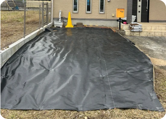 防草シート施工
